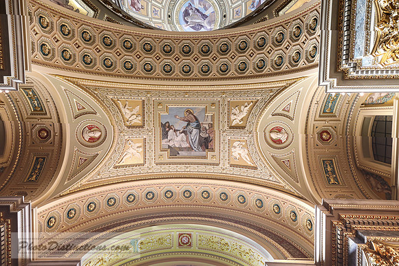 budapest ceiling 4095.5 (1 of 1)